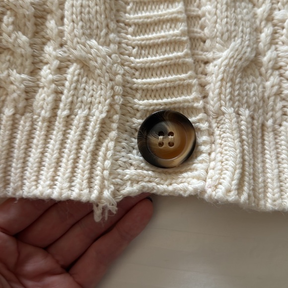 Taylor Swift Red Cardigan - Picture 5 of 7